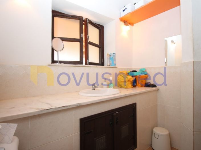 Image No.30-3 Bed House for sale