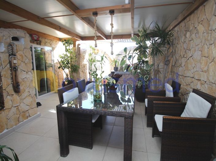 Image No.20-2 Bed Apartment for sale