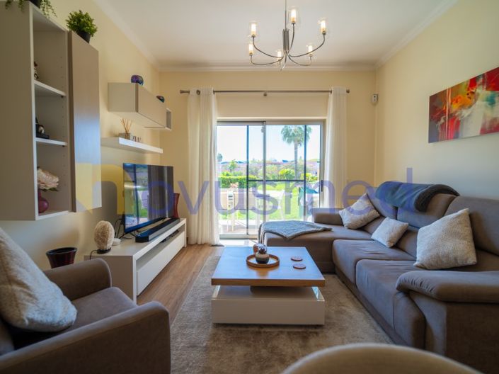 Image No.20-2 Bed Apartment for sale