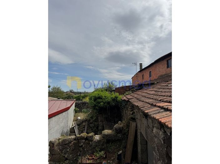 Image No.20-1 Bed Farmhouse for sale