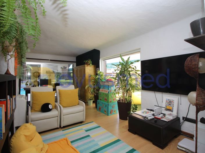 Image No.15-4 Bed House for sale