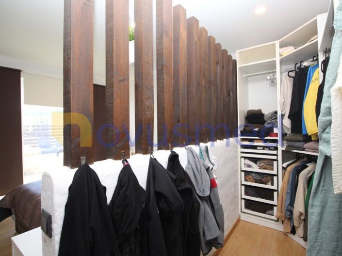 Image No.23-4 Bed House for sale