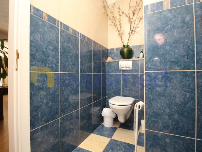 Image No.38-4 Bed House for sale