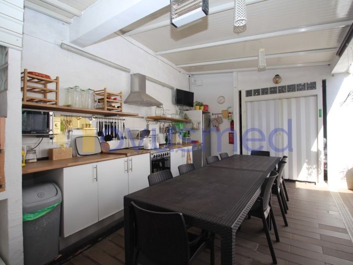 Image No.40-4 Bed House for sale