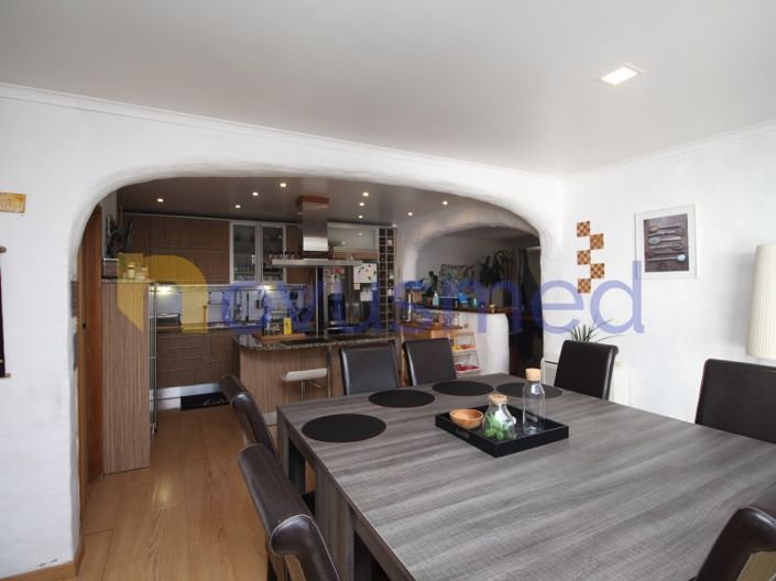 Image No.58-4 Bed House for sale