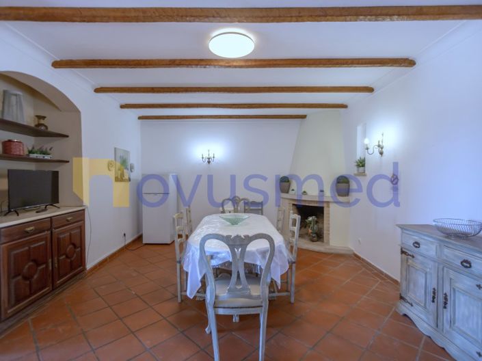 Image No.19-5 Bed House for sale