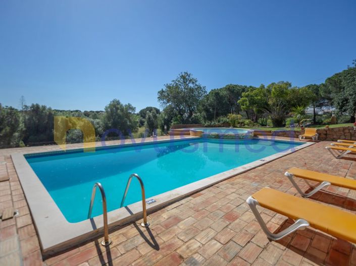 Image No.2-5 Bed House for sale