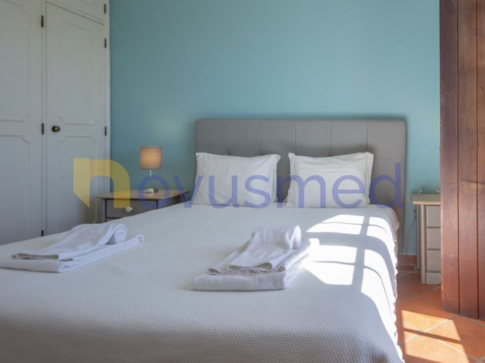 Image No.33-5 Bed House for sale