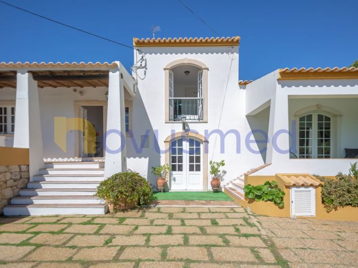 Image No.4-5 Bed House for sale