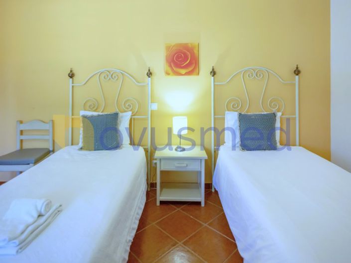 Image No.41-5 Bed House for sale