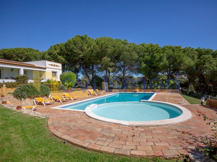 Image No.52-5 Bed House for sale