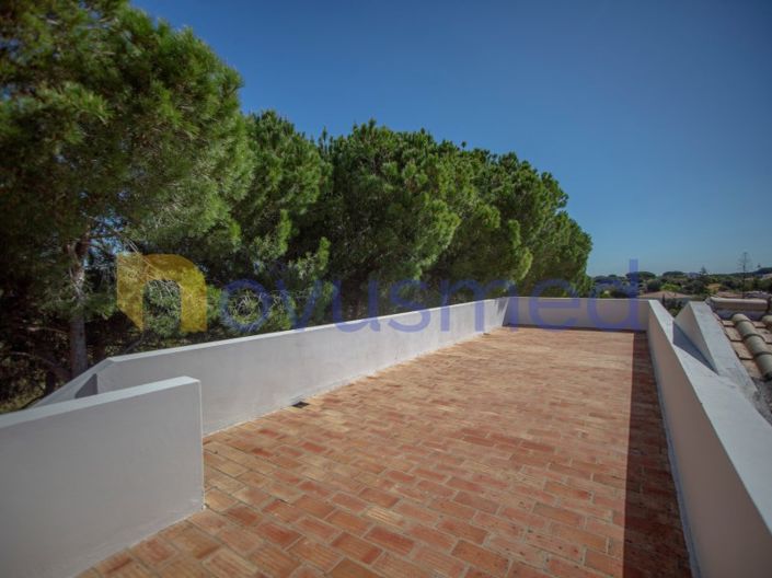 Image No.57-5 Bed House for sale