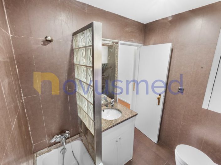 Image No.14-3 Bed Apartment for sale