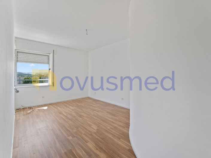 Image No.9-3 Bed Apartment for sale