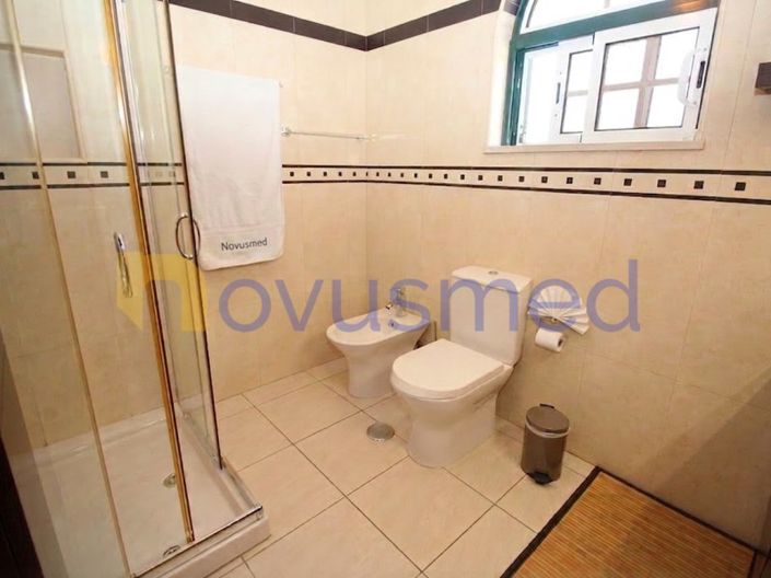 Image No.21-3 Bed House for sale
