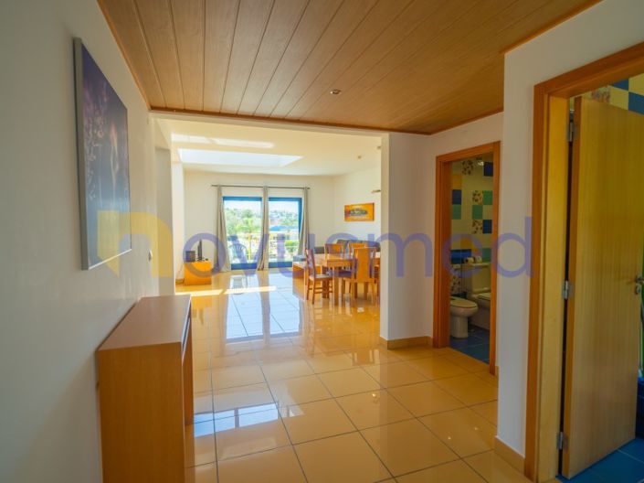 Image No.2-Appartement de 2 chambres à vendre à Albufeira