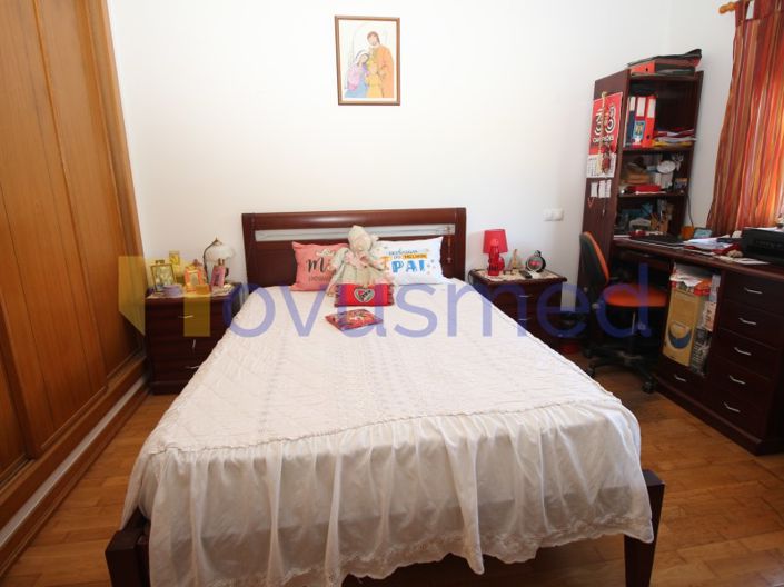 Image No.17-4 Bed Apartment for sale