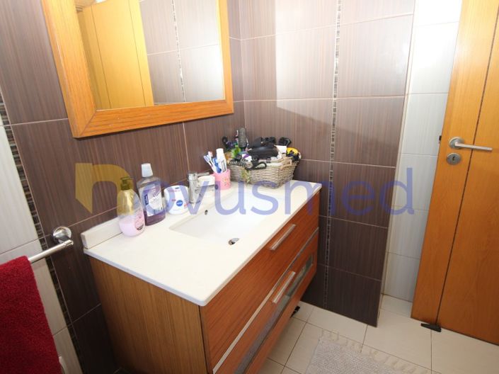 Image No.20-4 Bed Apartment for sale