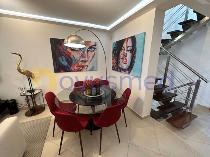 Image No.12-3 Bed House for sale