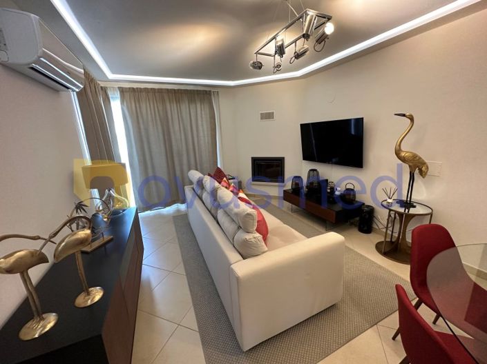 Image No.13-3 Bed House for sale