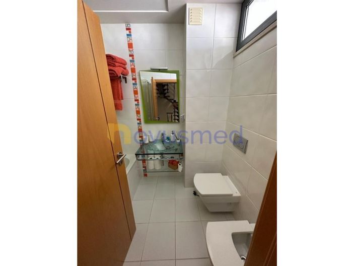 Image No.47-3 Bed House for sale