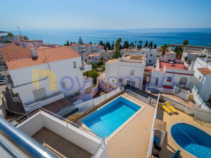 Image No.17-3 Bed House for sale