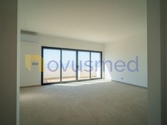 Image No.23-3 Bed House for sale