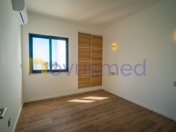 Image No.34-3 Bed House for sale