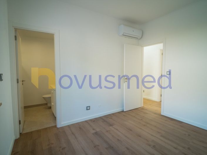 Image No.38-3 Bed House for sale