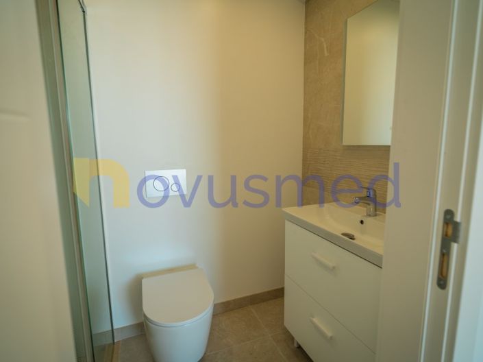 Image No.48-3 Bed House for sale