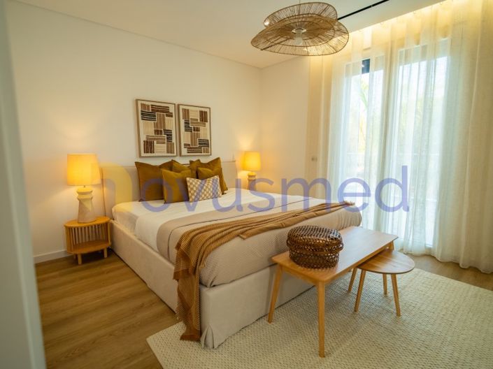 Image No.16-3 Bed House for sale