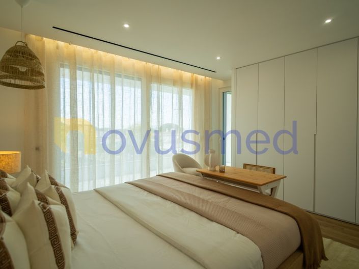 Image No.21-3 Bed House for sale