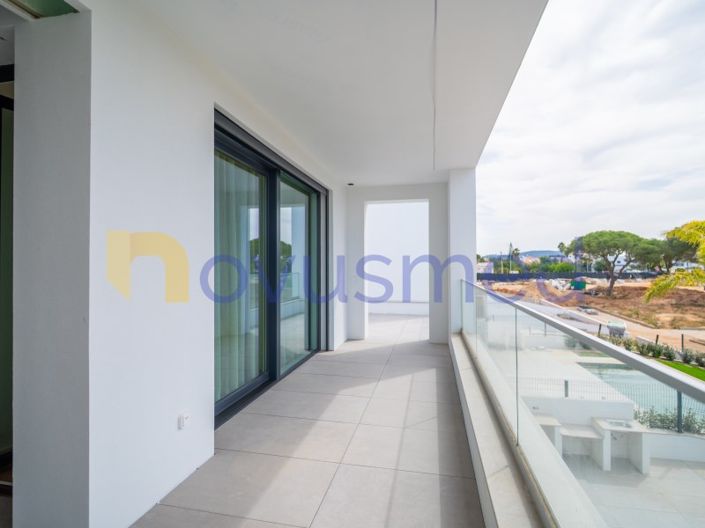 Image No.25-3 Bed House for sale