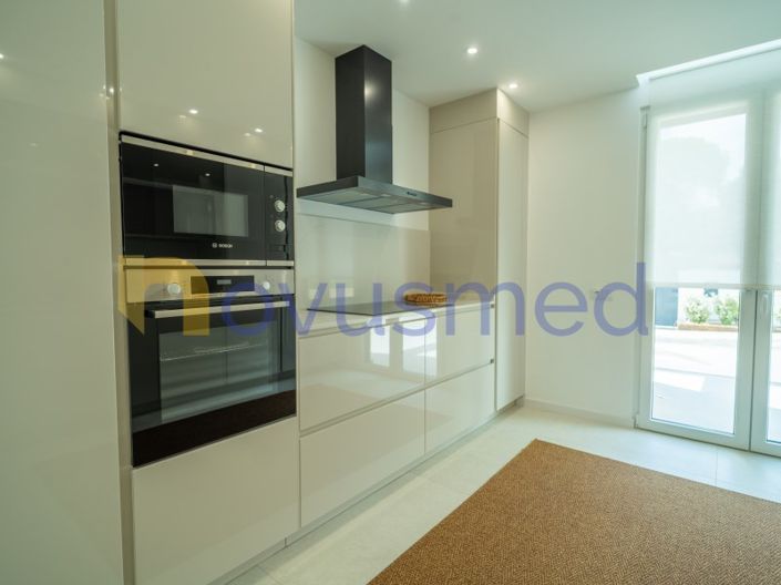 Image No.43-3 Bed House for sale