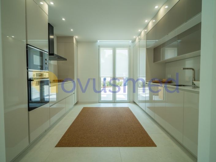 Image No.40-3 Bed House for sale