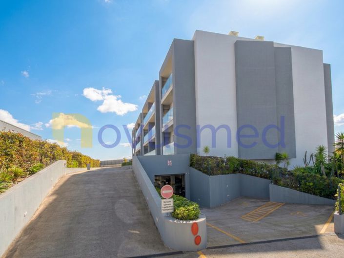Image No.20-3 Bed Apartment for sale