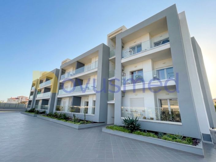 Image No.24-3 Bed Apartment for sale