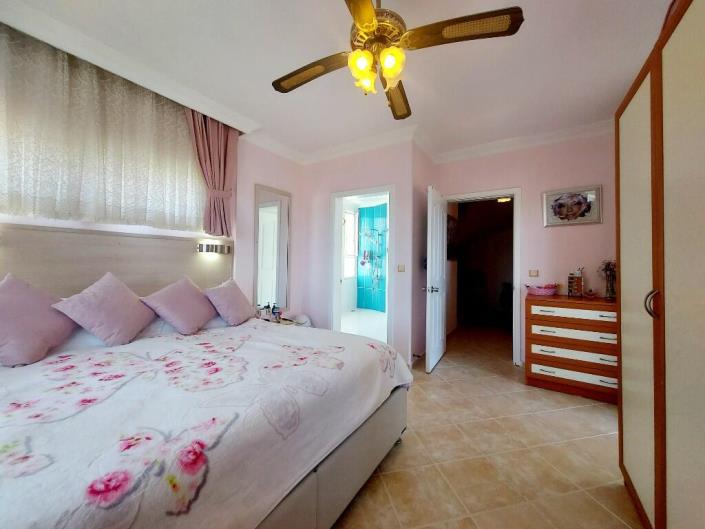 Image No.18-4 Bed Villa for sale