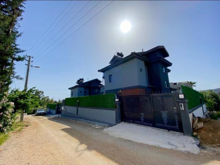 Image No.13-Villa / Détaché de 4 chambres à vendre à Ciftlik