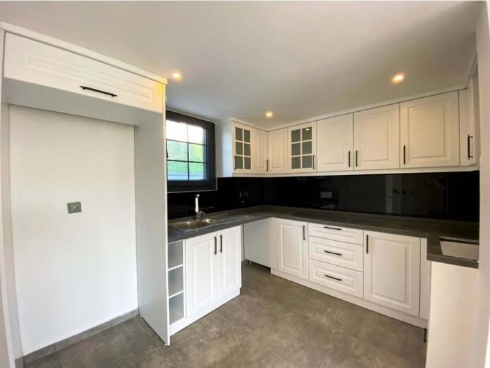 Image No.20-Villa / Détaché de 4 chambres à vendre à Ciftlik