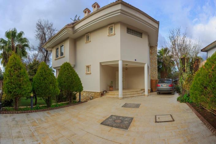 Image No.1-Villa / Détaché de 4 chambres à vendre à Oludeniz