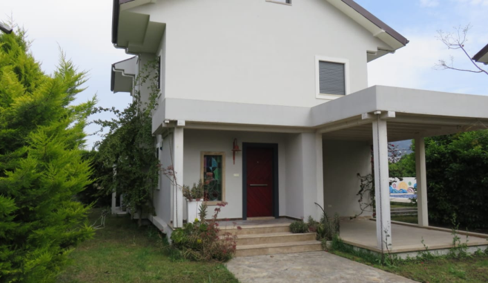 Image No.3-4 Bed House/Villa for sale