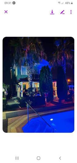 Image No.3-5 Bed Villa for sale