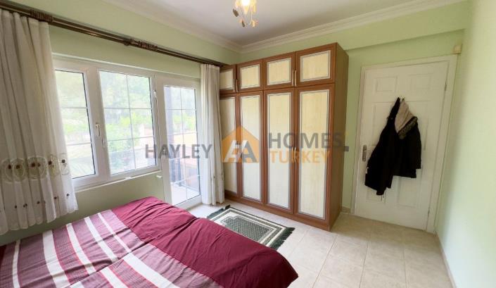 Image No.25-5 Bed Villa for sale