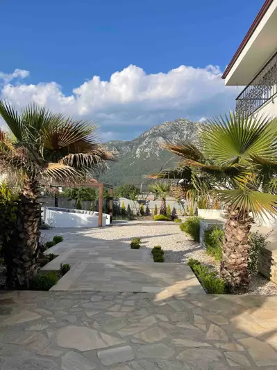 Image No.8-5 Bed Villa for sale