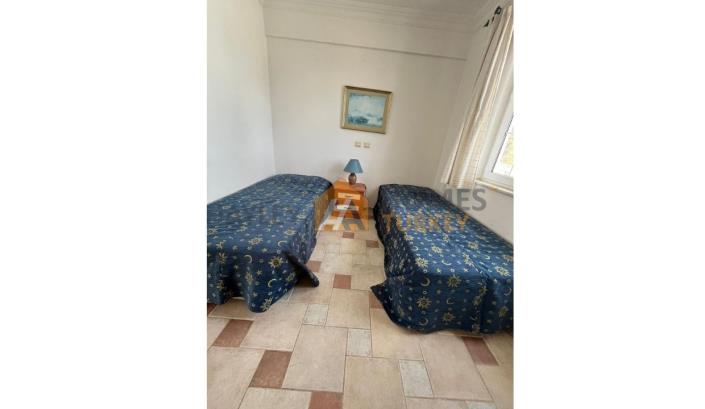 Image No.17-3 Bed Apartment for sale