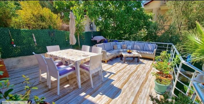 Image No.5-5 Bed House/Villa for sale