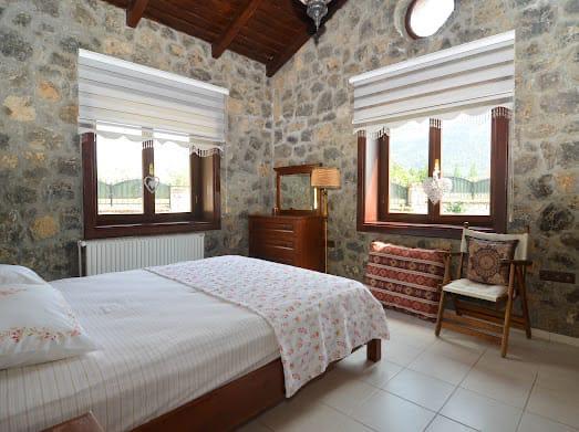 Image No.21-3 Bed Bungalow for sale