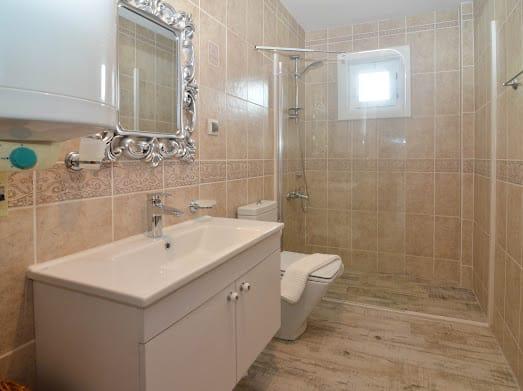 Image No.27-3 Bed Bungalow for sale