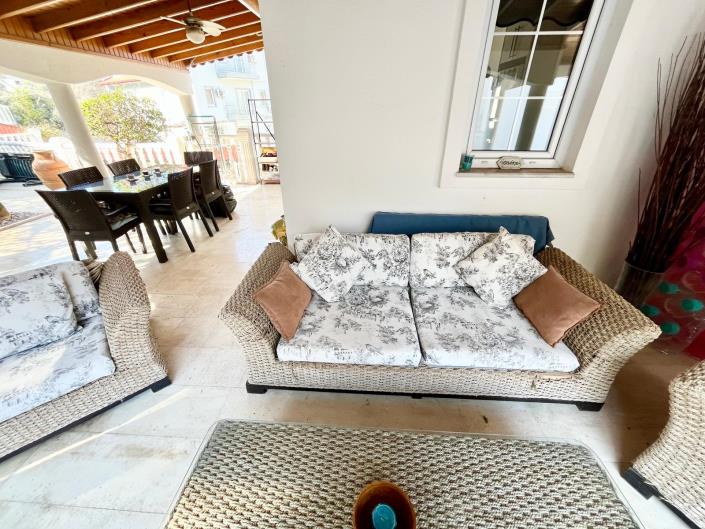 Image No.26-4 Bed Villa for sale